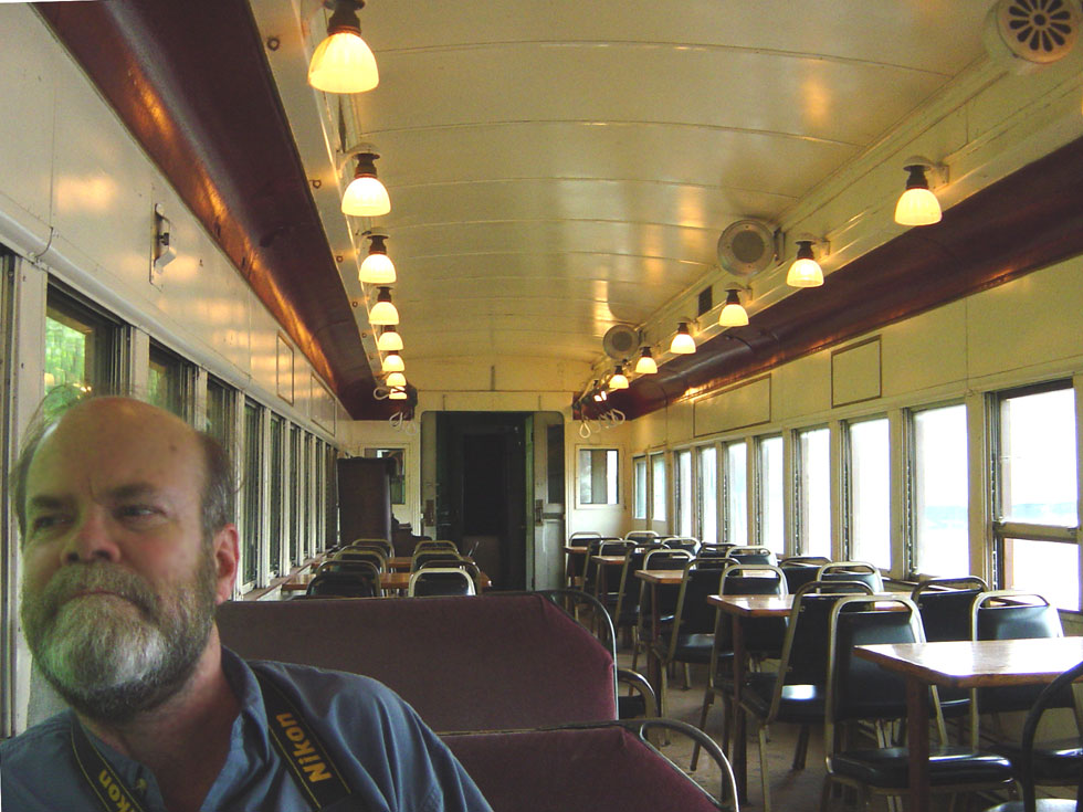 w/Tables, Speakers, & Overhead Lights