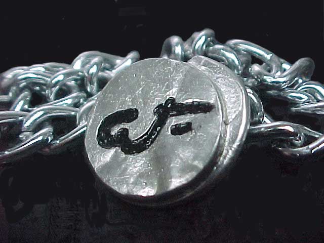 12/28/05-- Locking Monogram Anklet (finished, for Jana)